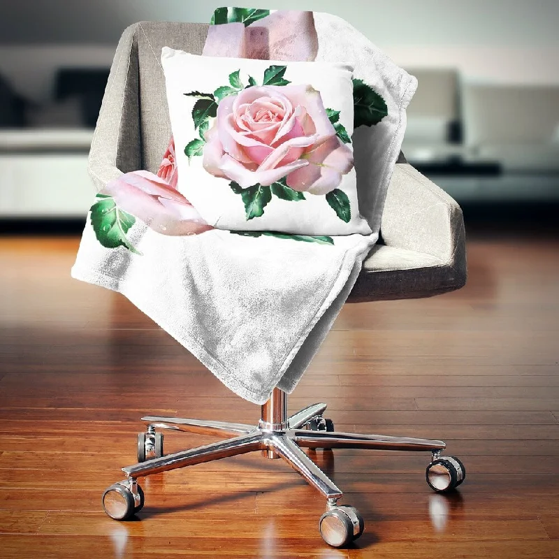 Chenille blankets with a thick and fuzzy textureDesignart 'Watercolor Rose with Green Leaves' Floral Throw Blanket