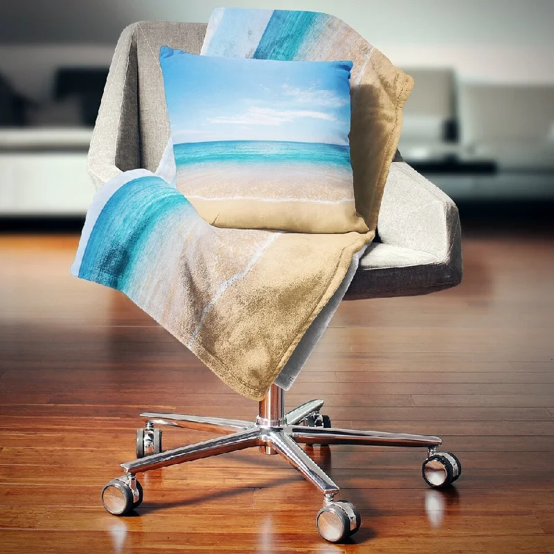 Rayon from bamboo blankets for a silky and breathable feelDesignart 'Wide Blue Sky Over Beach' Seashore Photo Throw Blanket Rayon from bamboo blankets for a silky and breathable feelDesignart 'Wide Blue Sky Over Beach' Seashore Photo Throw Blanket