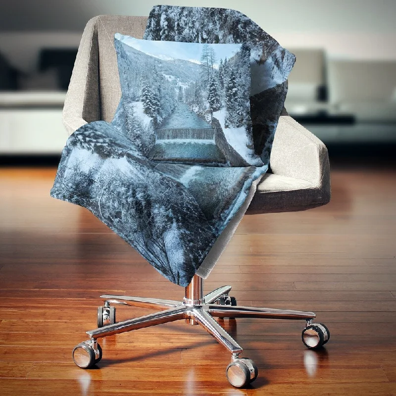 Acrylic blankets for a soft and affordable alternativeDesignart 'Winter Mountain Stream' Landscape Photography Throw Blanket