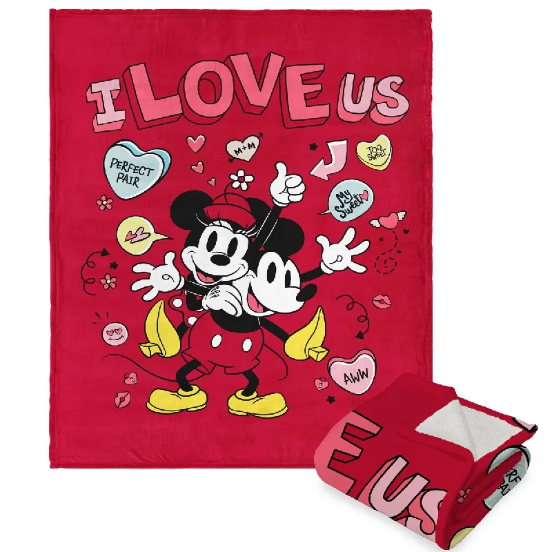 Bamboo fiber blankets with natural antibacterial propertiesDisney Mickey Mouse Mickey & Minnie I Love Us Silk Touch Sherpa Throw Blanket Bamboo fiber blankets with natural antibacterial propertiesDisney Mickey Mouse Mickey & Minnie I Love Us Silk Touch Sherpa Throw Blanket
