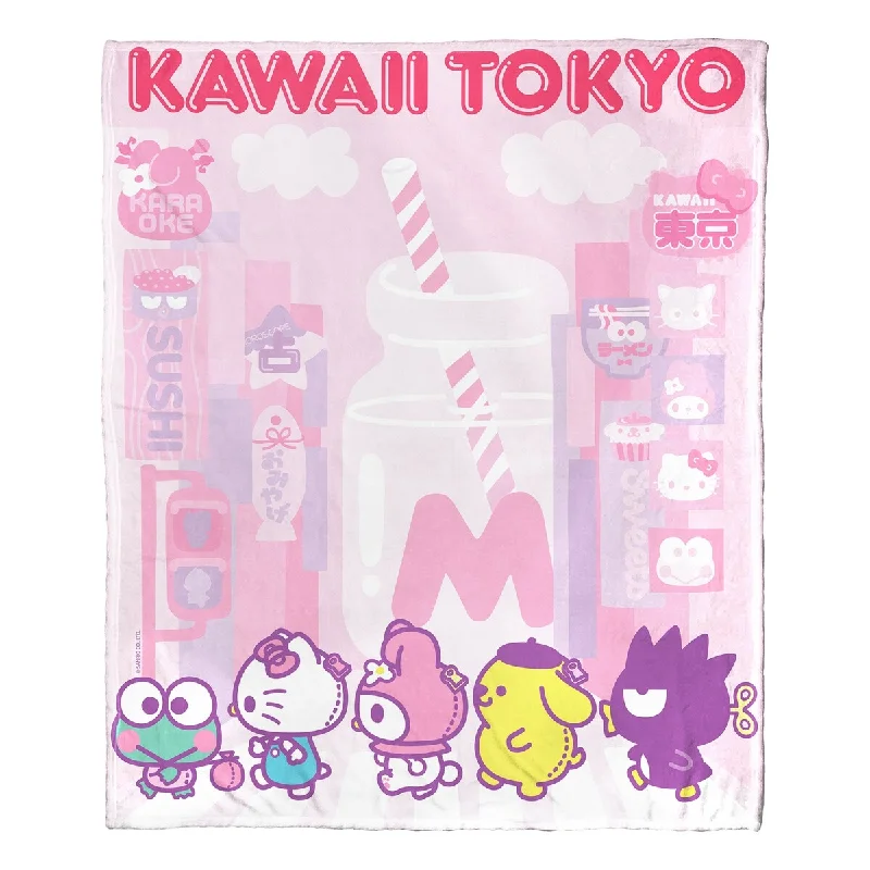Acrylic blankets for a soft and affordable alternativeENT 236 Hello Kitty, Kawaii Tokyo Silk Touch Throw Blanket