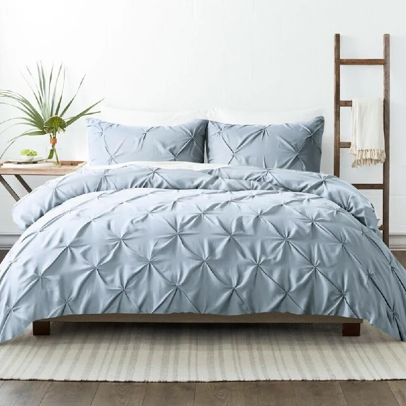 Silk blankets with a smooth and elegant touchFull/Queen Pinch Pleat Duvet Cover Set Light Blue Silk blankets with a smooth and elegant touchFull/Queen Pinch Pleat Duvet Cover Set Light Blue