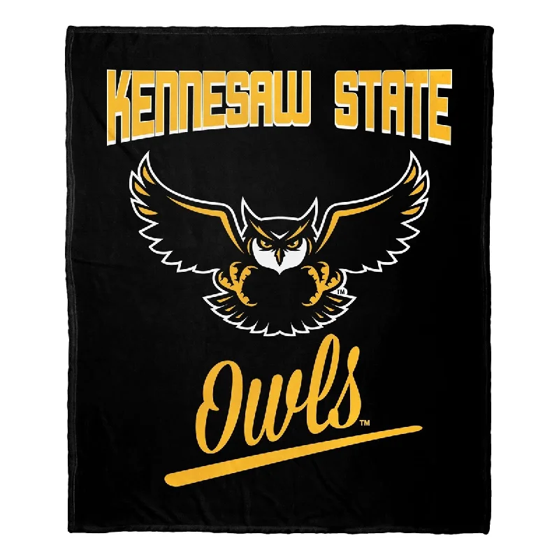 Chenille blankets with a thick and fuzzy textureNCAA Kennesaw State Alumni Silk Touch Throw