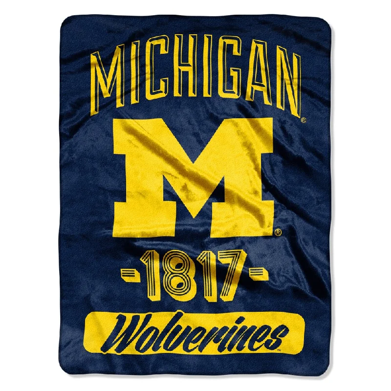 Fleece blankets for a cozy and plush textureNCAA Michigan College Varsity Micro Throw Blanket
