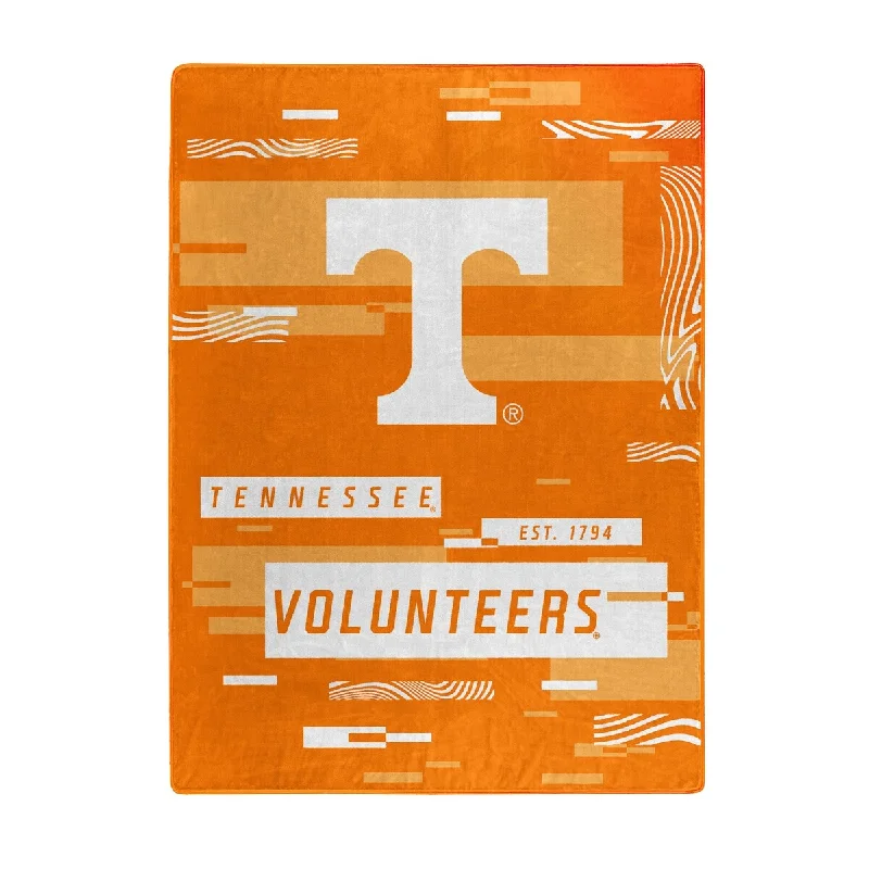 Cotton blankets for breathability and a lightweight feelNCAA Tennessee Volunteers Digitize Raschel Throw Blanket