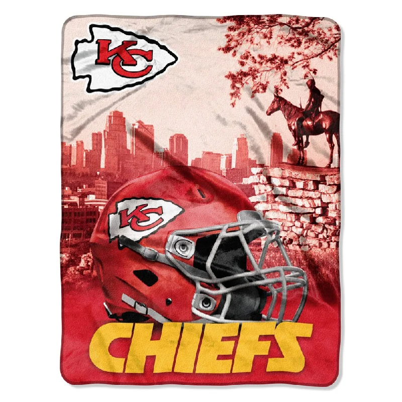 Rayon from bamboo blankets for a silky and breathable feelNFL 071 Chiefs Heritage Silk Touch Throw Rayon from bamboo blankets for a silky and breathable feelNFL 071 Chiefs Heritage Silk Touch Throw