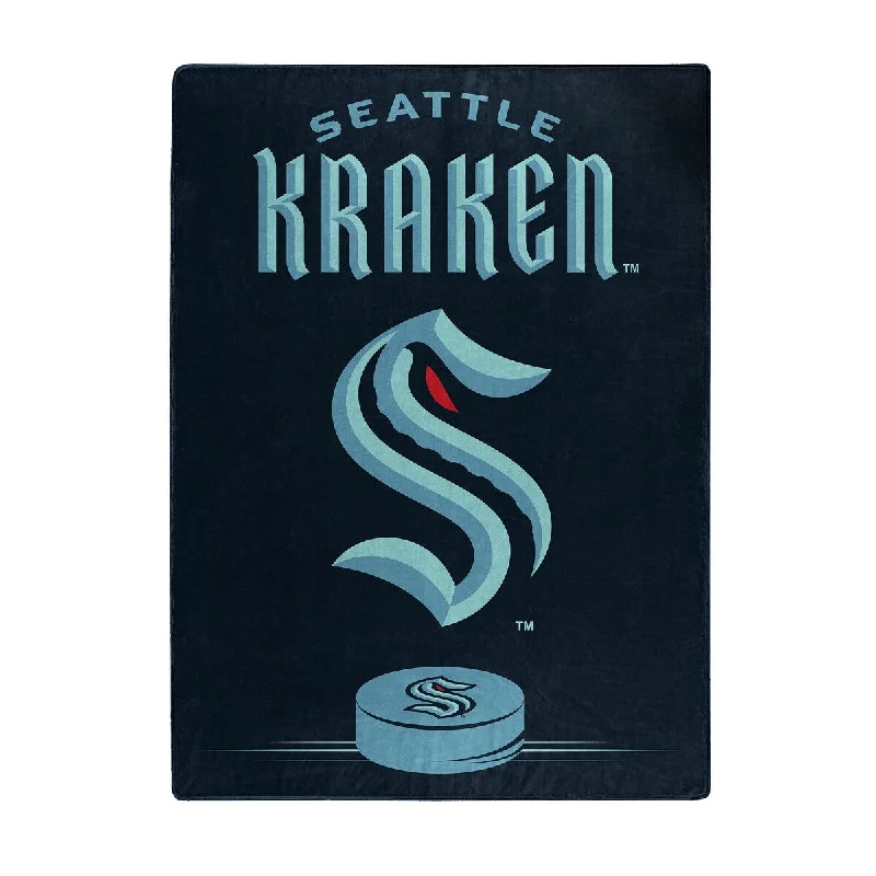 Bamboo fiber blankets with natural antibacterial propertiesNHL 0802 Kraken Inspired Raschel