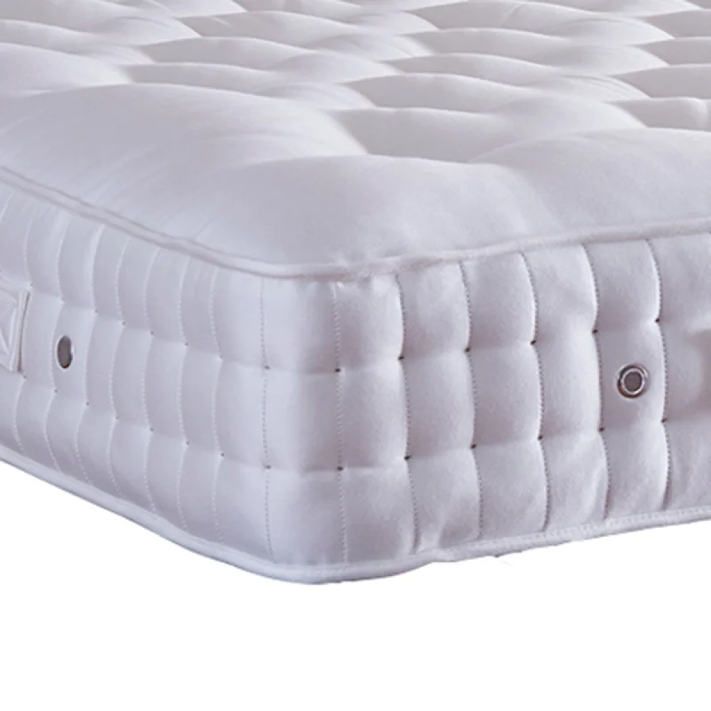 Wool - filled mattresses for natural insulation and moisture - wickingVispring Traditional Bedstead - Mattress Wool - filled mattresses for natural insulation and moisture - wickingVispring Traditional Bedstead - Mattress